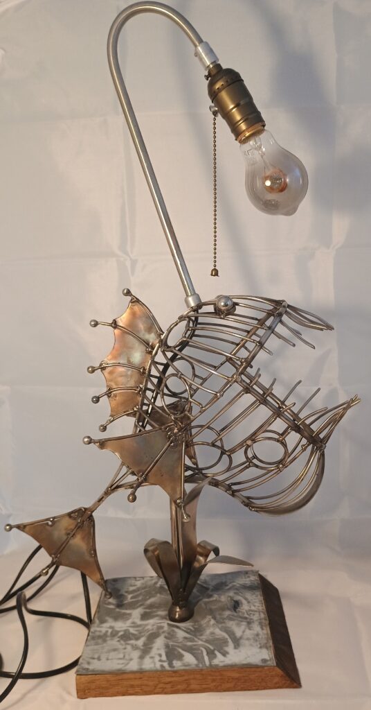 poisson lampe métal