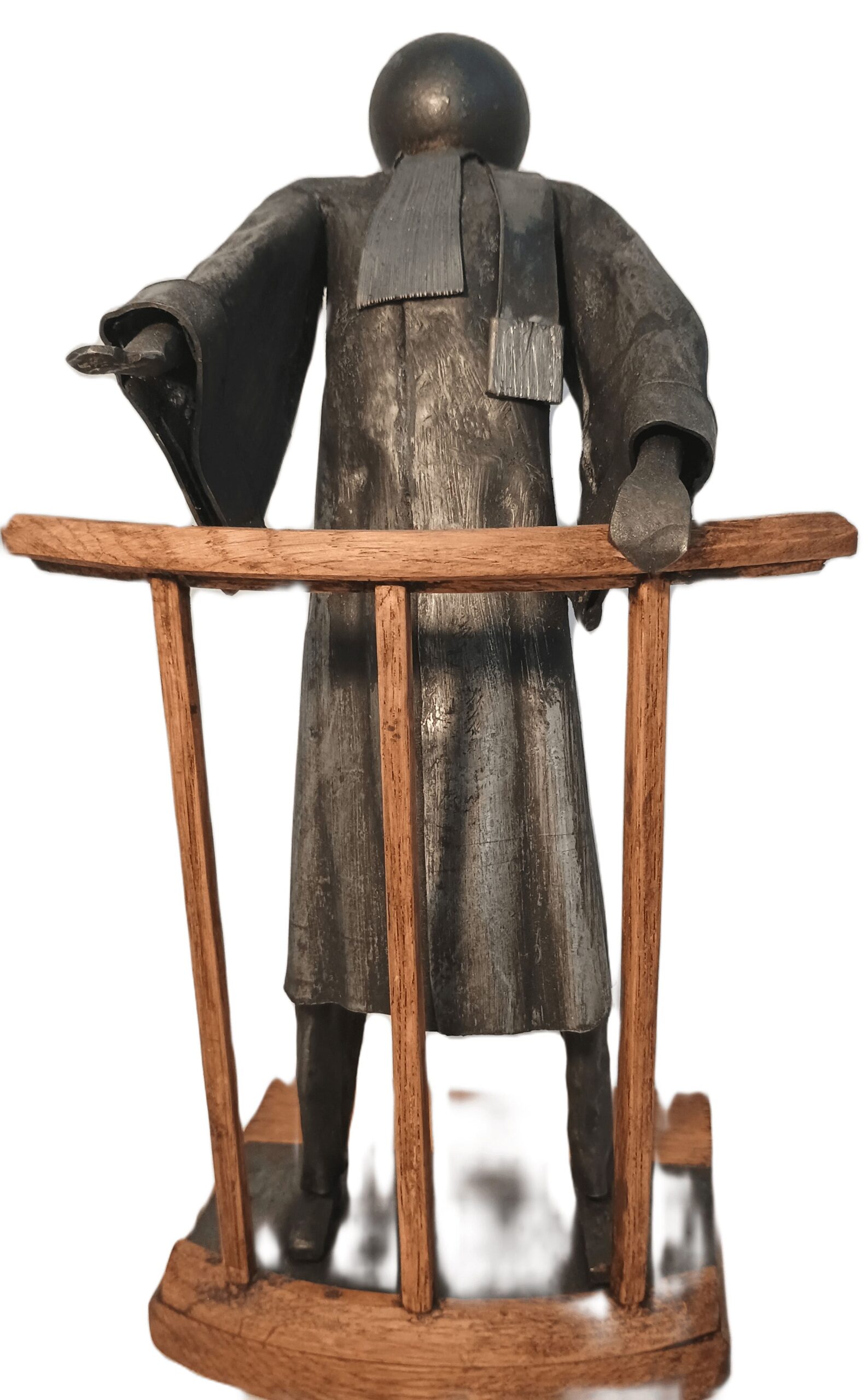 sculpture métal avocat